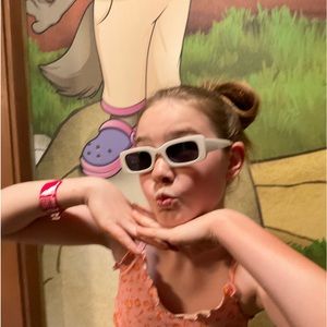 Meet your Posher, Daisy